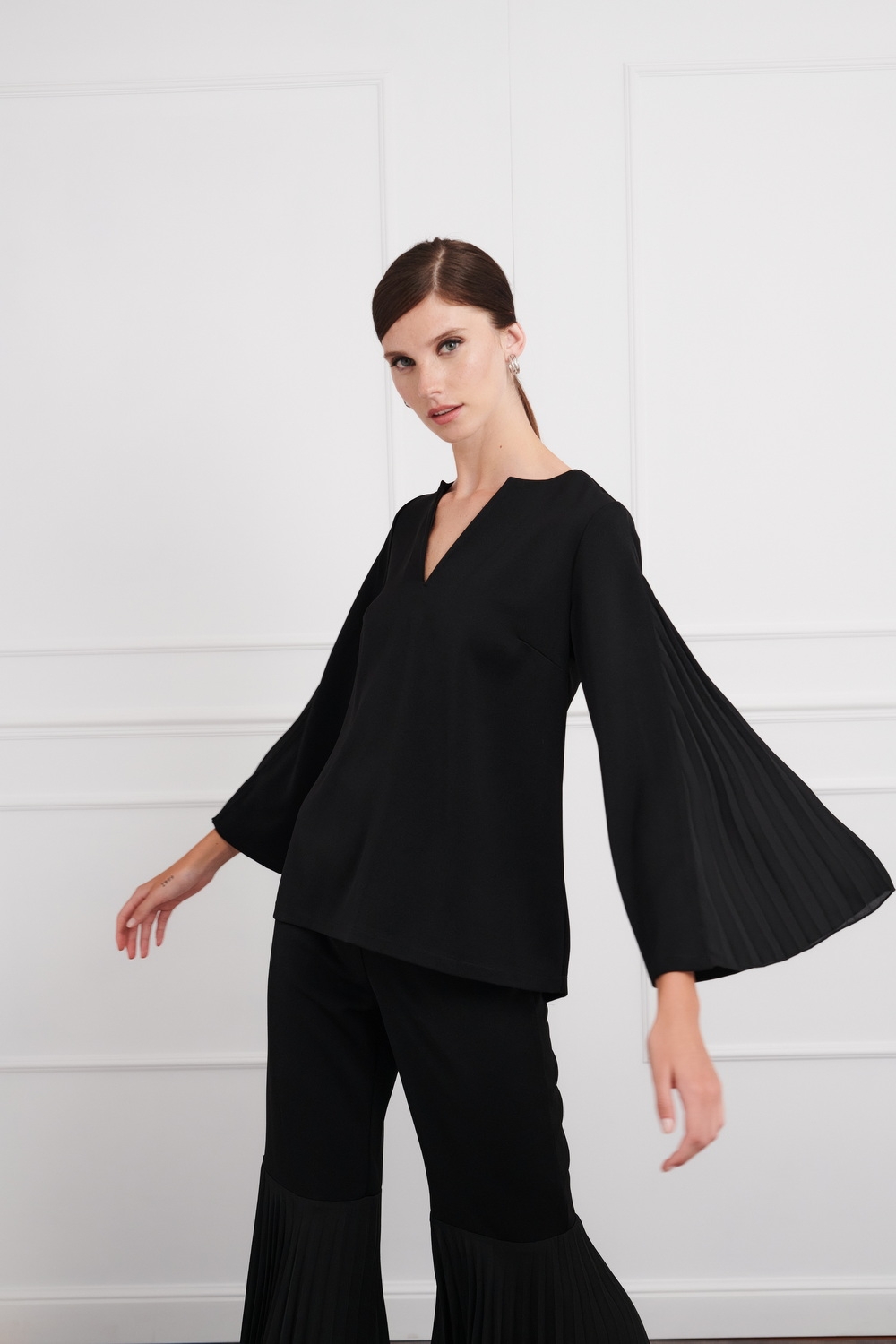 Blouse With Pleated Sleeves DEJAVU
