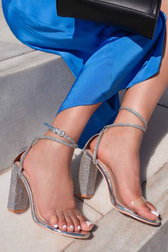 Sandals With Shiny Straps
