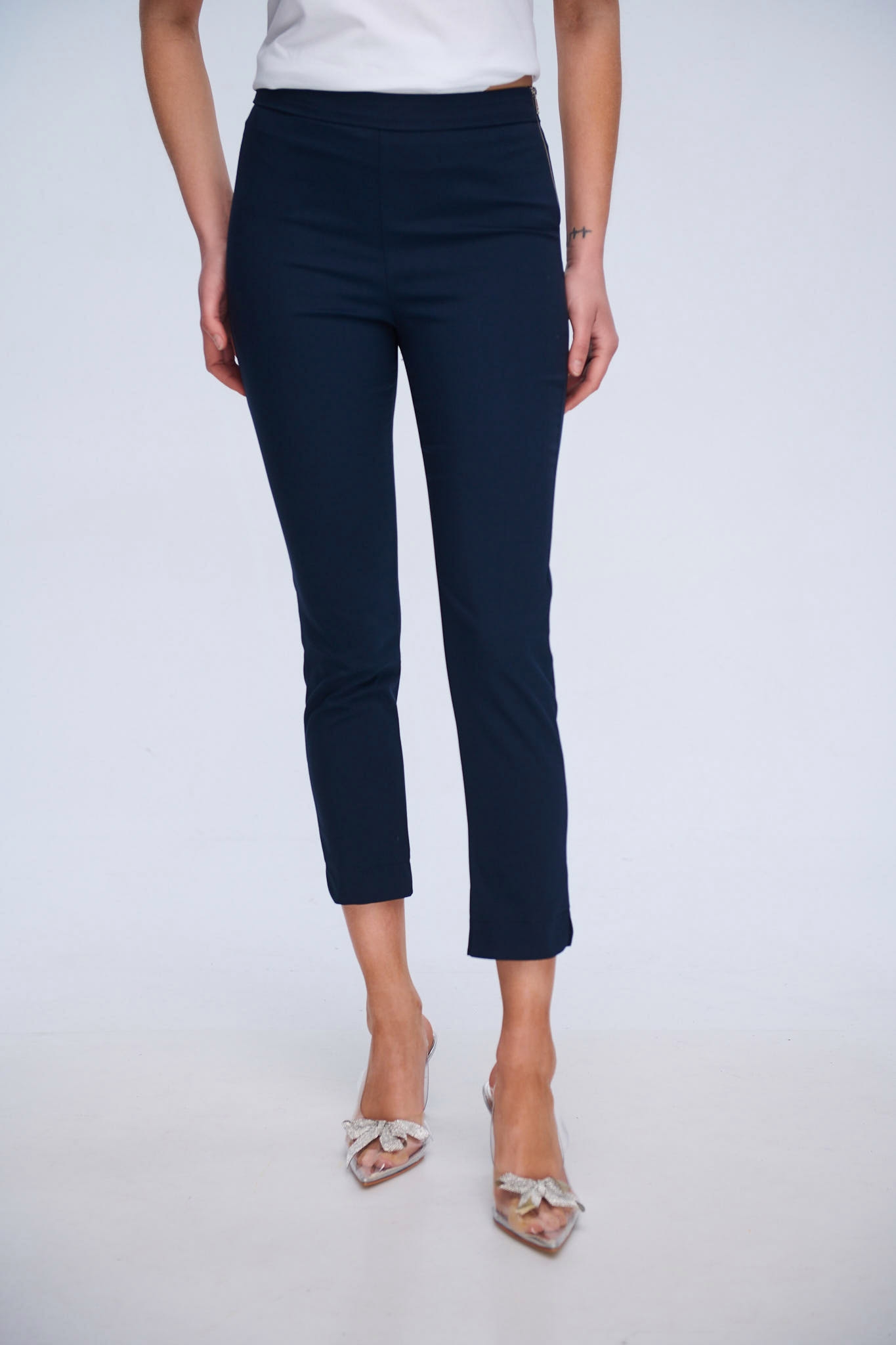 Trousers With Side Zippers