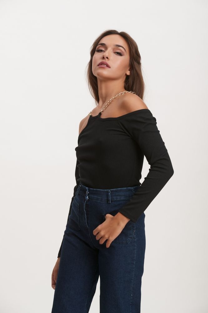 Off Shoulder Blouse With Chain Strap