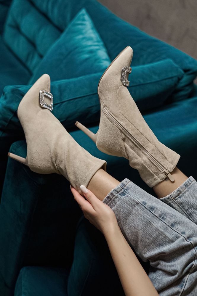 Knit Pointed Toe Sock Ankle Booties
