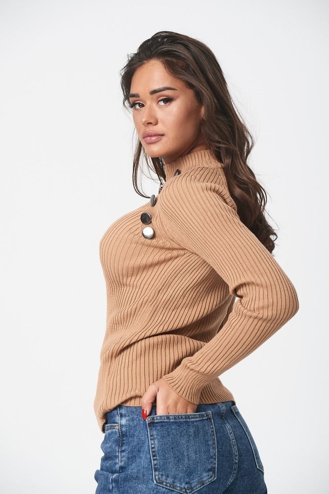 Buttoned Detailed Ribbed Knit Top