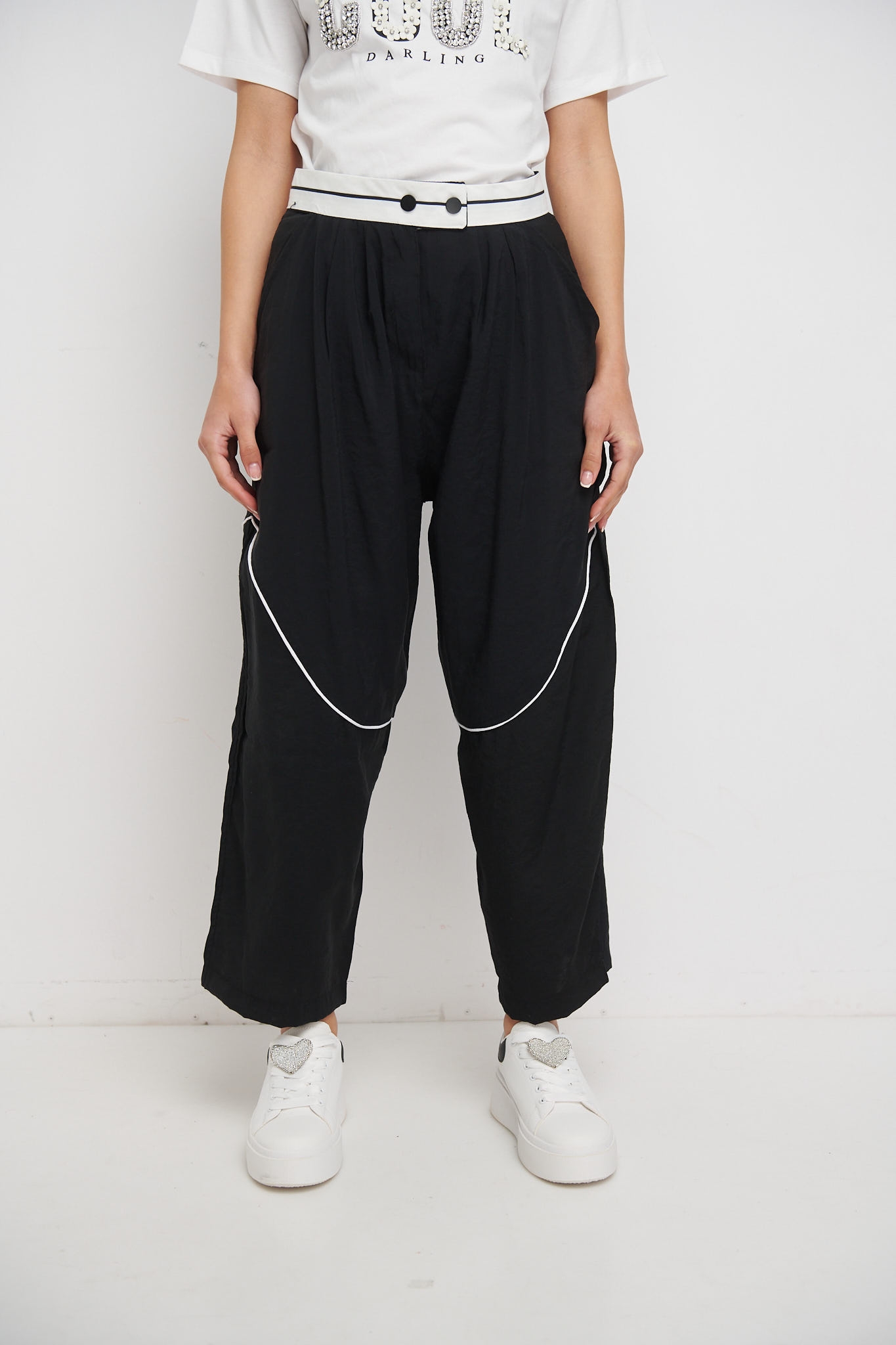 Baggy Pants With Stripe