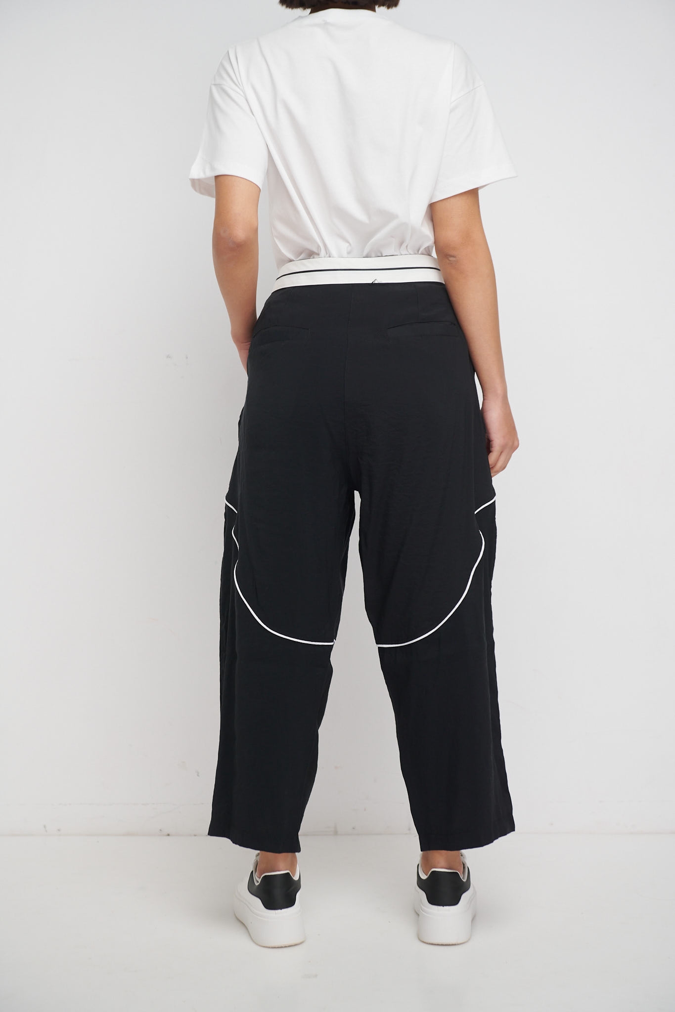Baggy Pants With Stripe