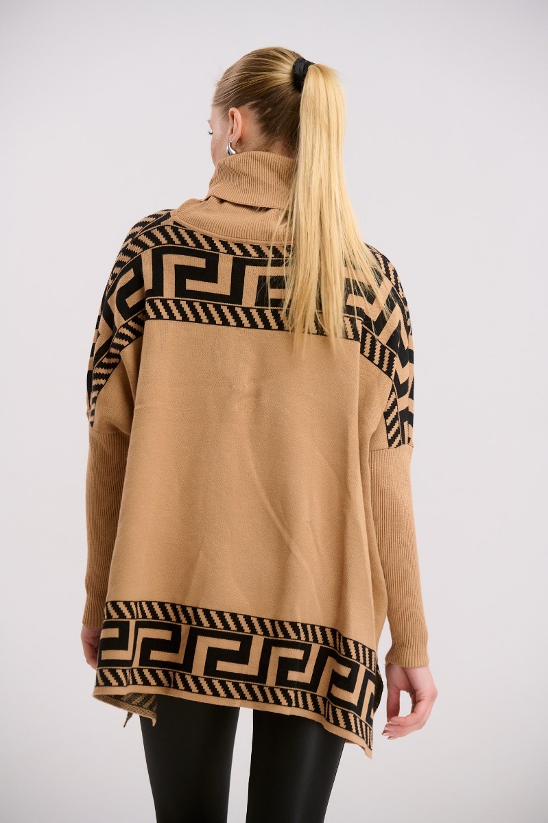 Batwing Sleeve Blouse With Meanders
