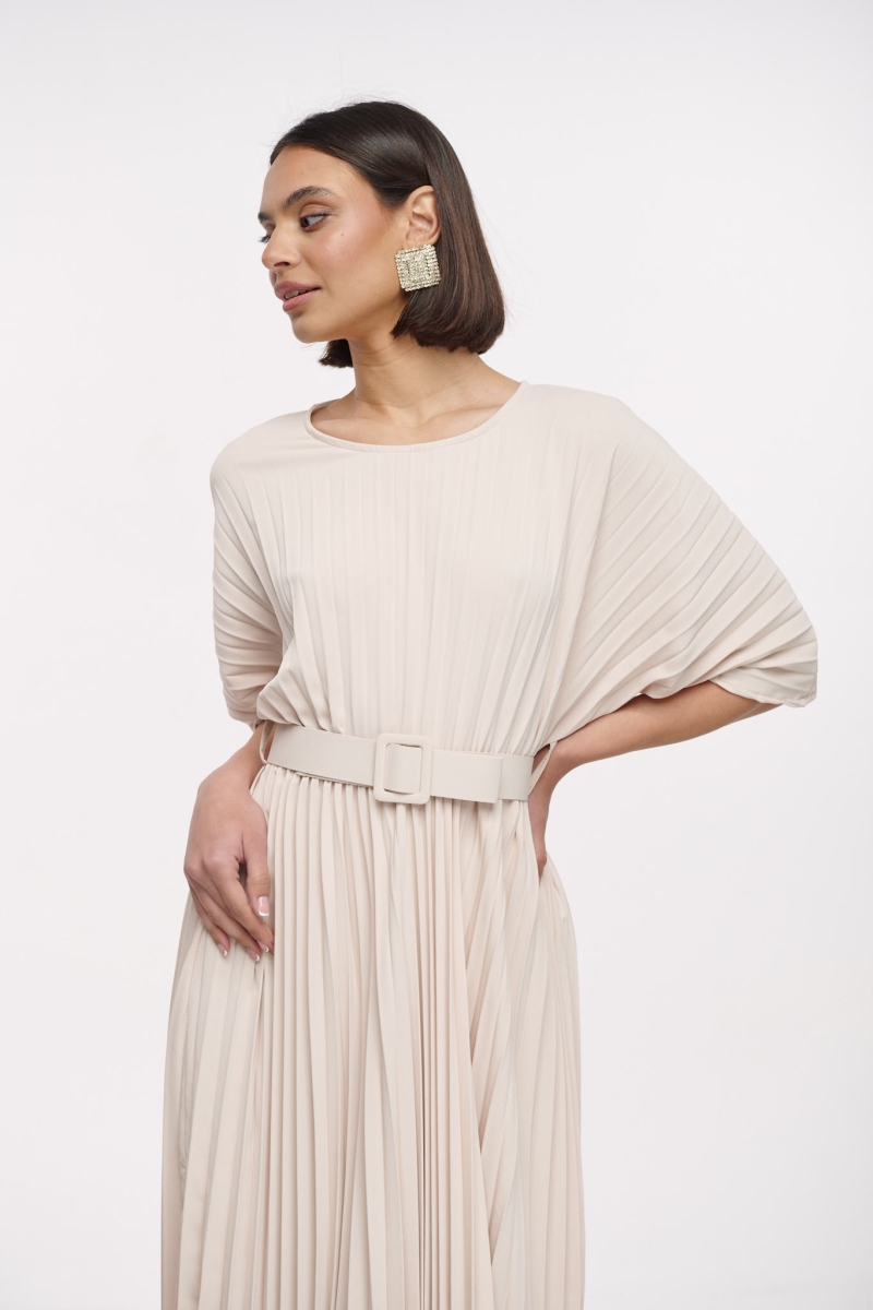 Maxi Pleated Dress With Belt