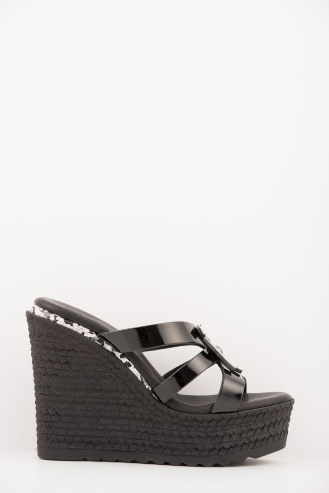 Dolce Wedges