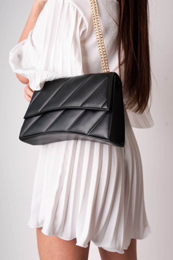 Leatherette Bag With Chain